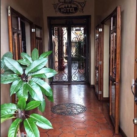 Casa Hibiscus Boutique Hotel กูเอ็งกา ภายนอก รูปภาพ
