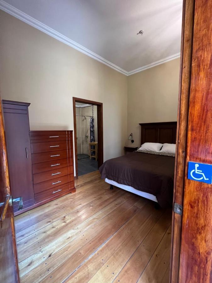 Casa Hibiscus Boutique Hotel กูเอ็งกา ภายนอก รูปภาพ