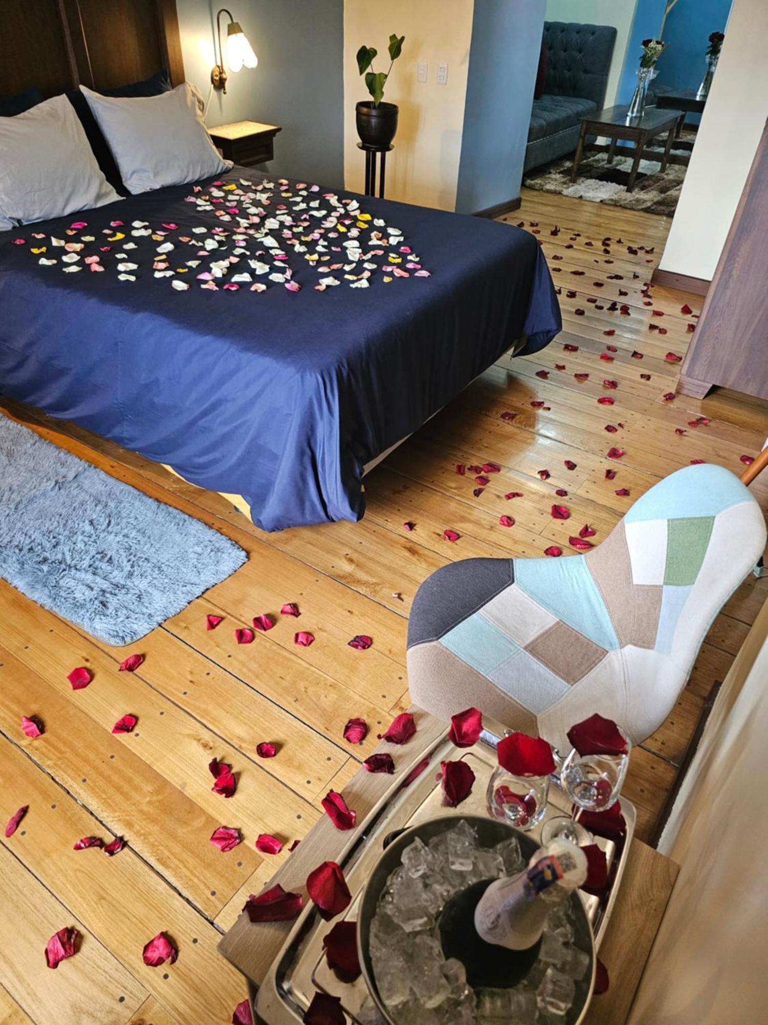 Casa Hibiscus Boutique Hotel กูเอ็งกา ภายนอก รูปภาพ